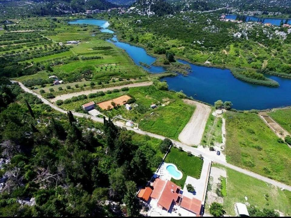Villa Fabry Плоче Екстер'єр фото